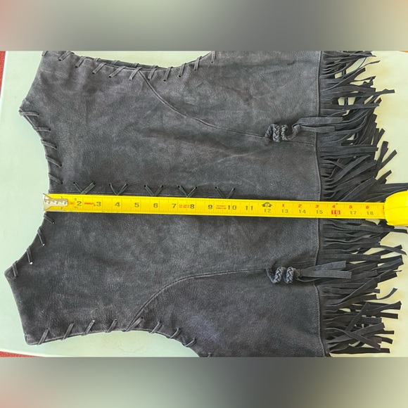 OLE’ Black Fringe Suede Vest - Picture 10 of 10